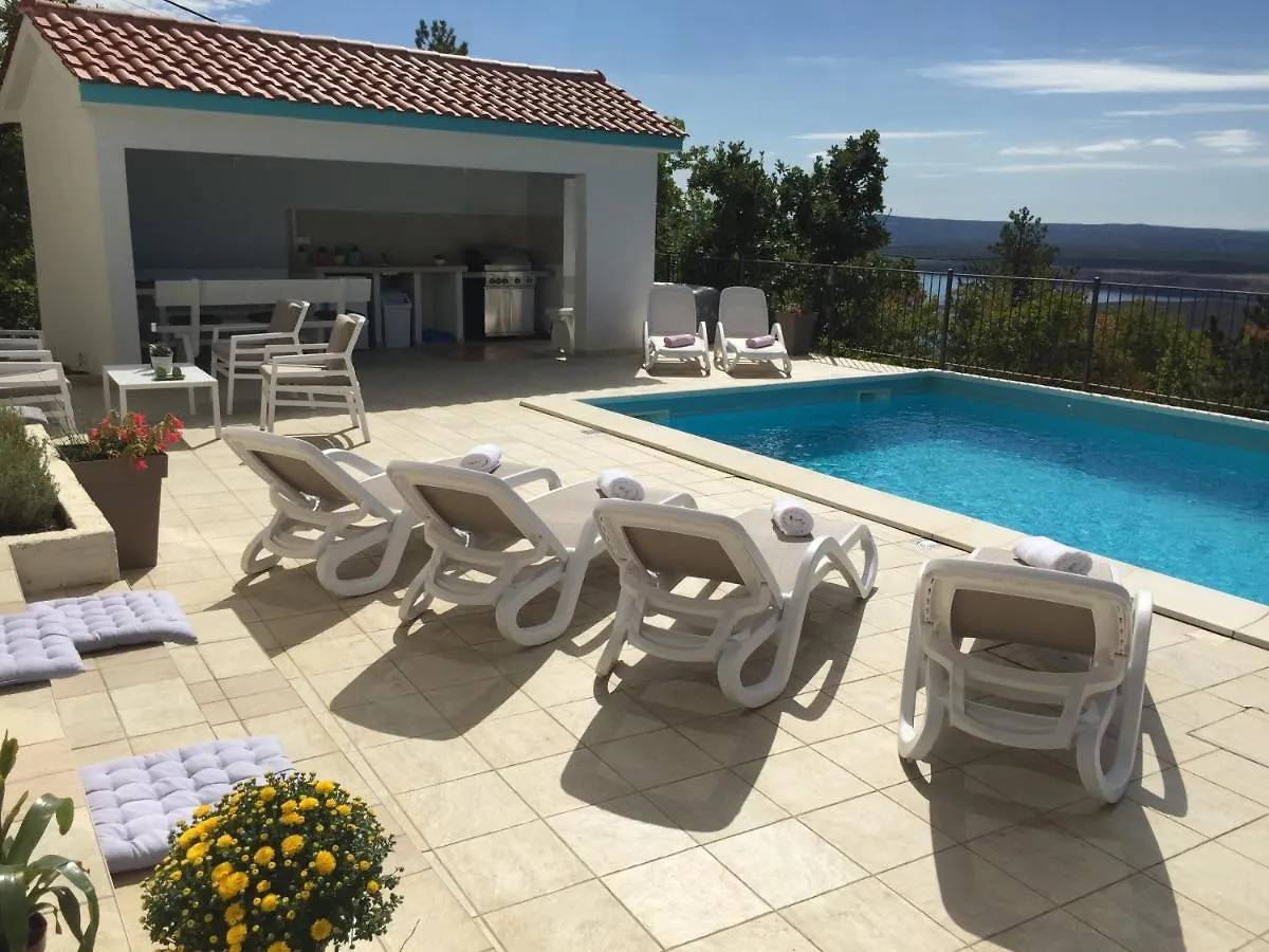 Holiday Home Aqua Šmrika Croazia